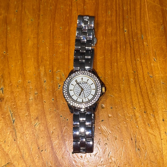 Anne Klein Watch - Picture 1 of 3